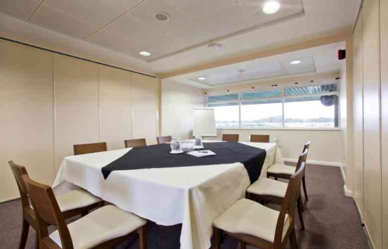 Conference And Meetings Executive Suites Huntingdon Racecourse