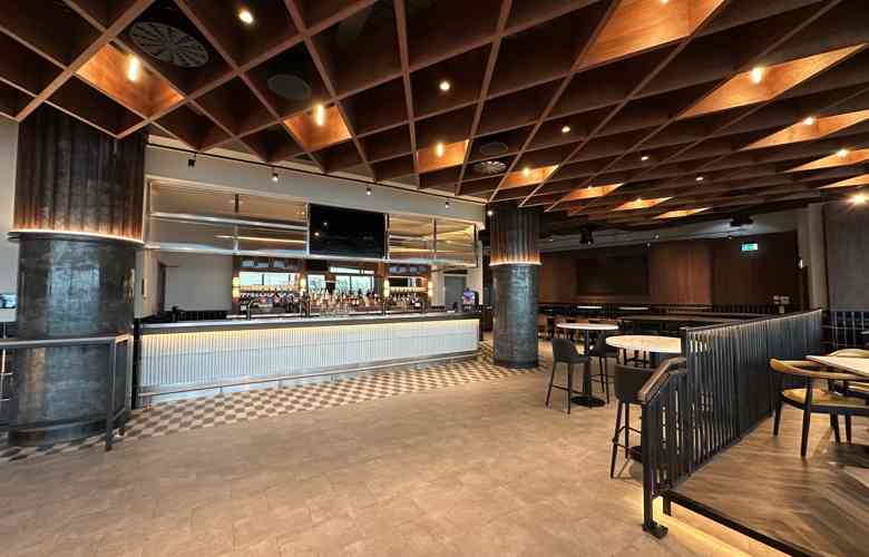 United Bar 1