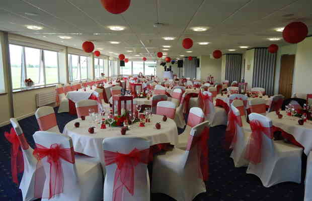 Weddings Huntingdon Racecourse 46608343902 O