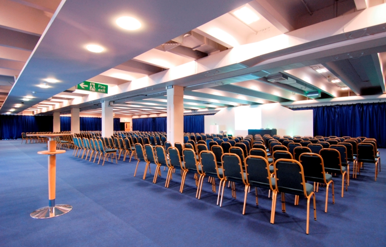 Esher Hall2