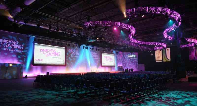 NEC, Hall 10