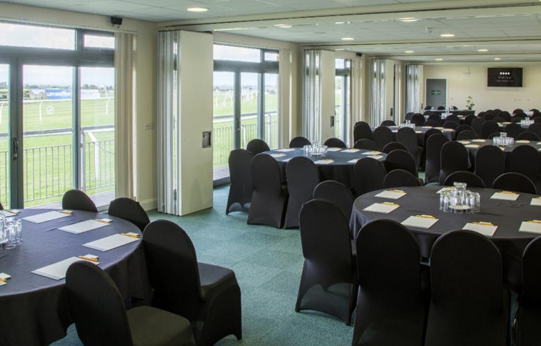 Lawn Suite Triple