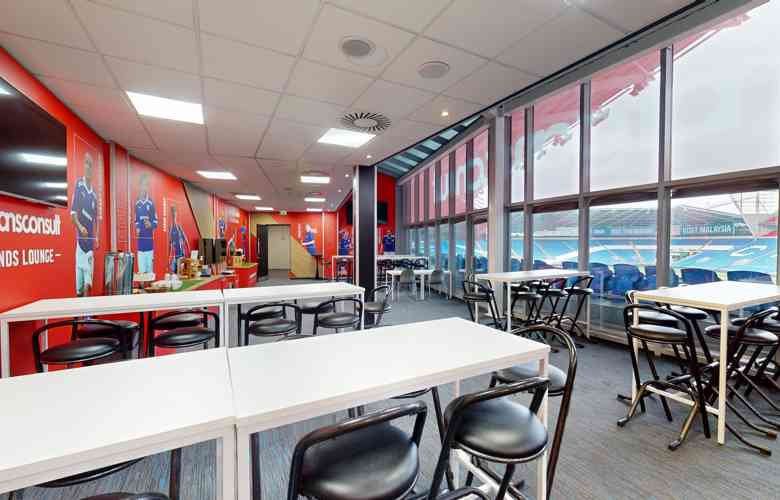 Cardiff Corner Suite