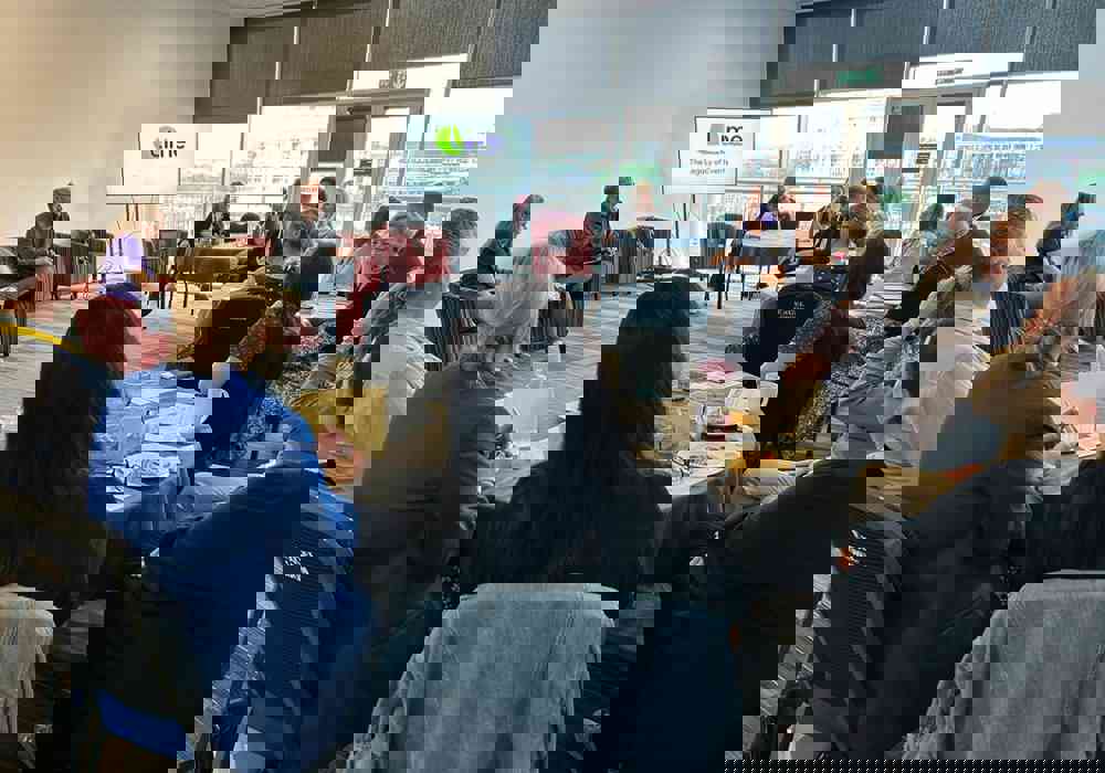 702163Ee 0E33 4Ff2 Afa0 3Dac056533b8