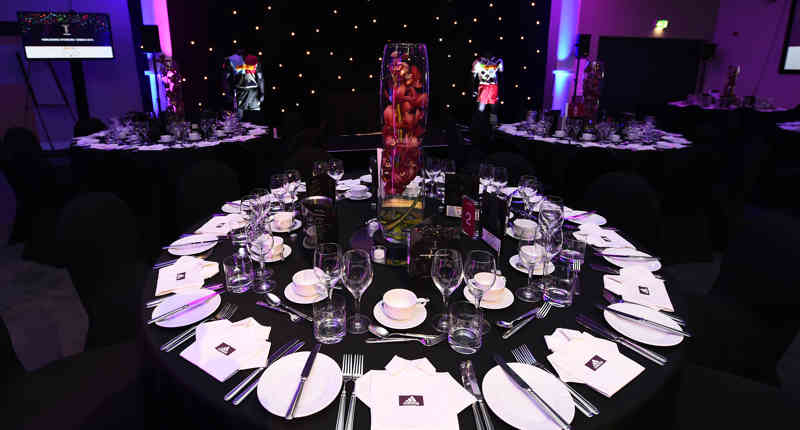 Dinner In The Debenture Lounge 46862961082 O