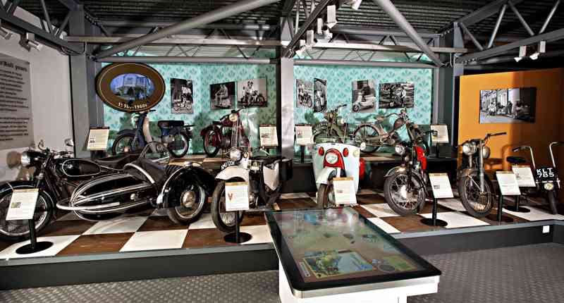 Beaulieu Motor Museum 39872429083 O