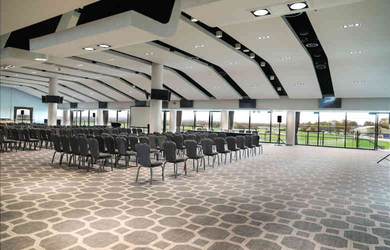 Jockeyclubaintreeracecourse