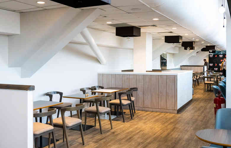 Vistalounge1