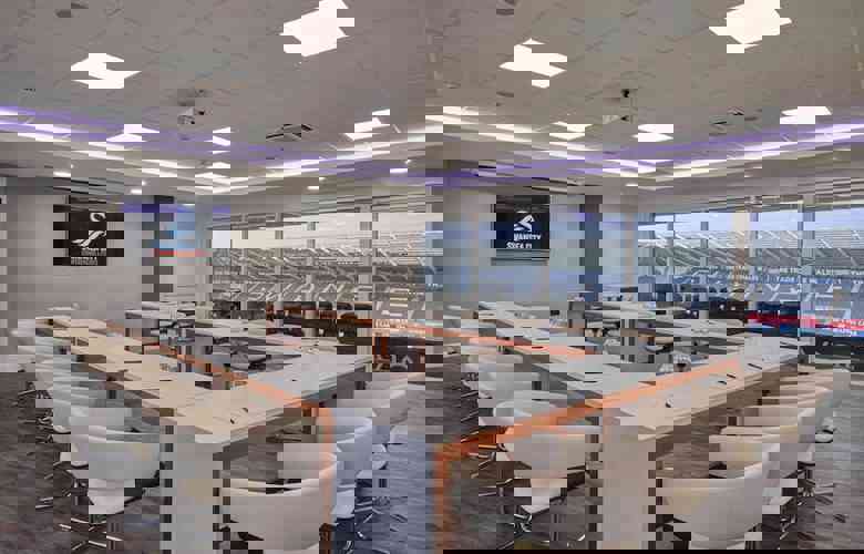 Peter Lynn Lounge (2)