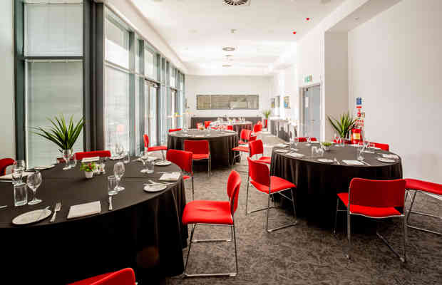 Airside Suite 2