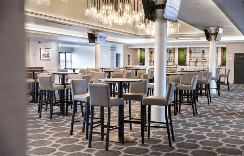 Jockeyclubaintreeracecourse 34