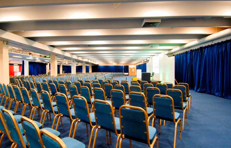 Esher Hall3