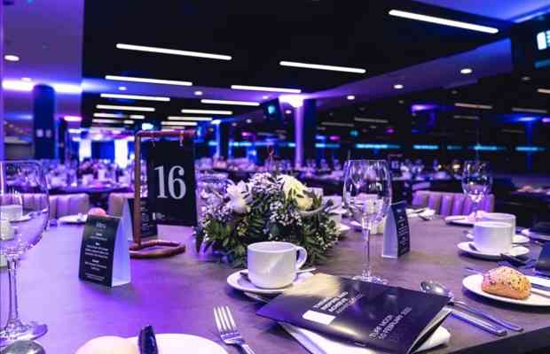 Themis Dinner Longside