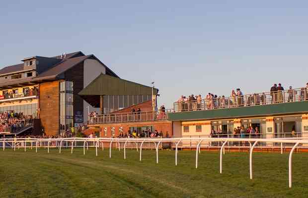 Carlisle Panoramic 45923467334 O
