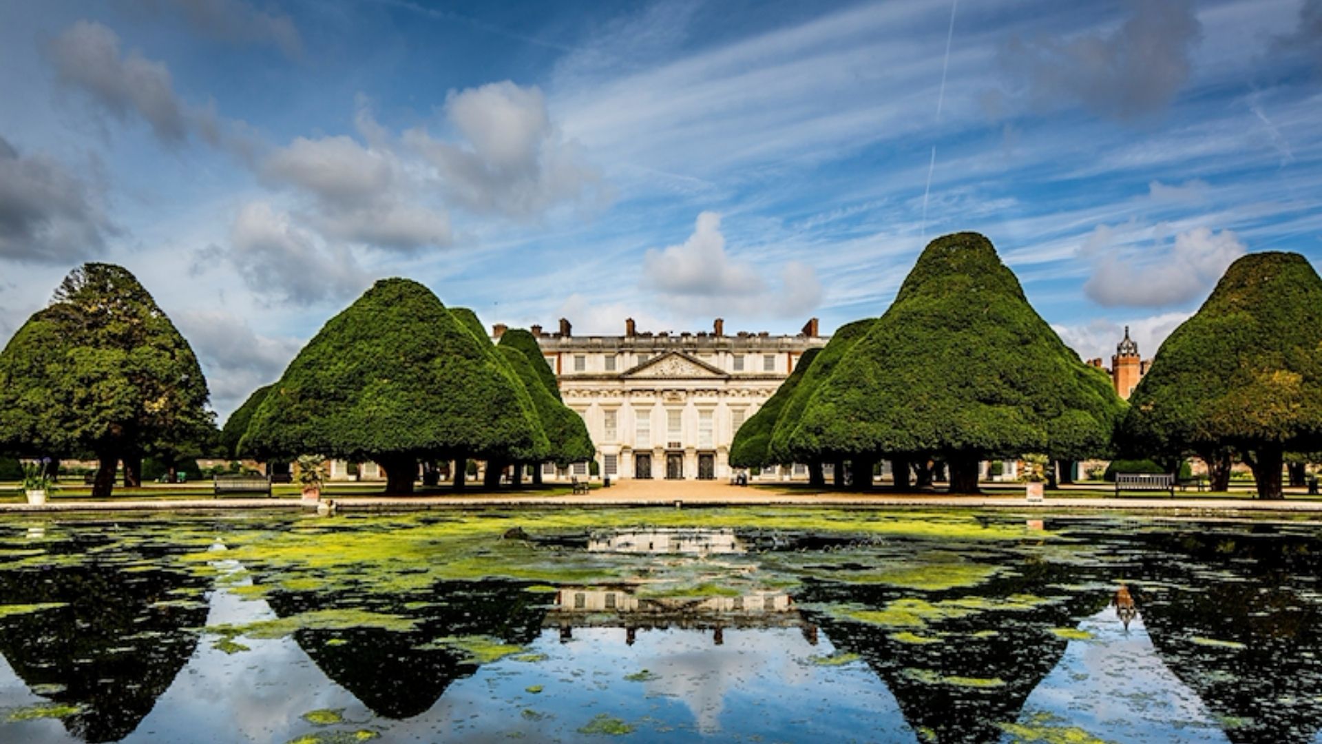 Hampton Court Palace Outdoor