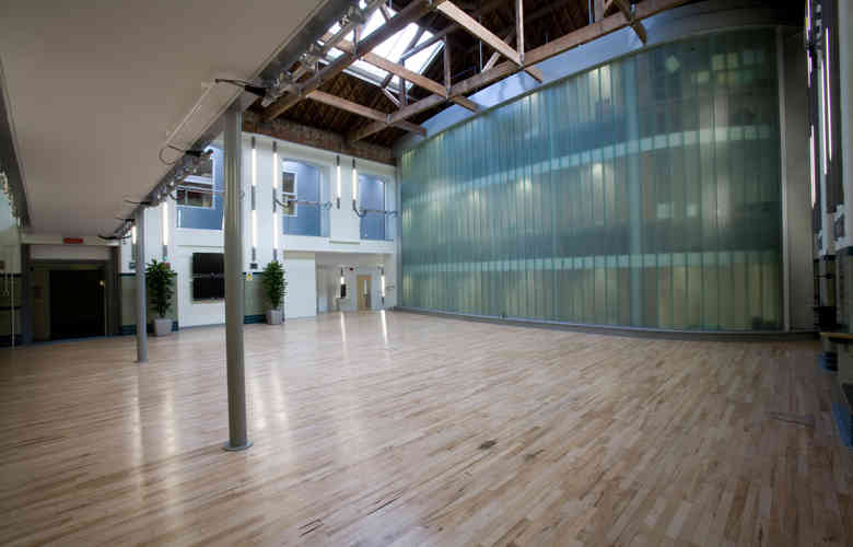 Foxcroft Atrium Empty