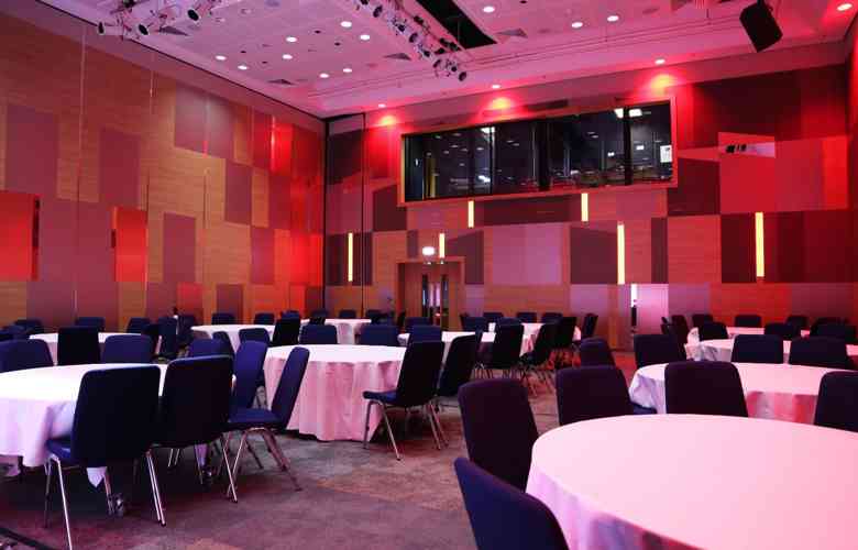 Hall 8 B 2
