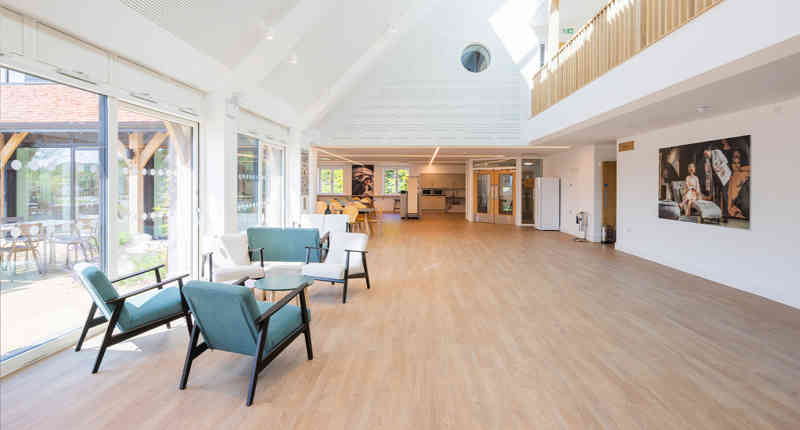 Foyer © Verity Milligan