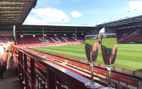 Champagne 48404372692 O