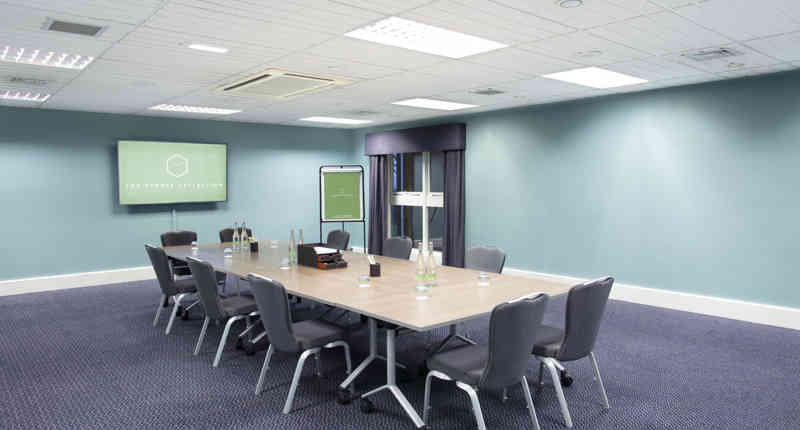 Boardroom Chestnut