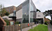 External Budongo Lecture Theatre Edinburgh Zoo Mansion House 39875428303 O