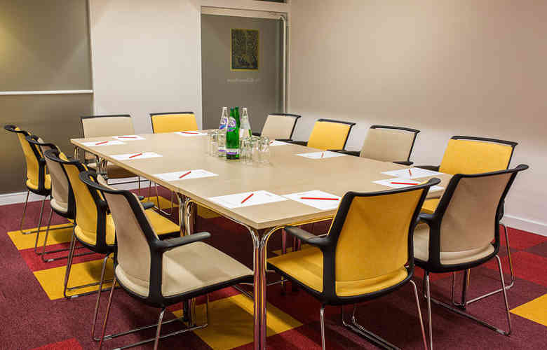 Bellamy Room Beaulieu 46112413444 O