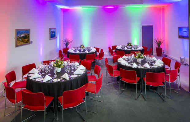 Duxford 020 46145441074 O