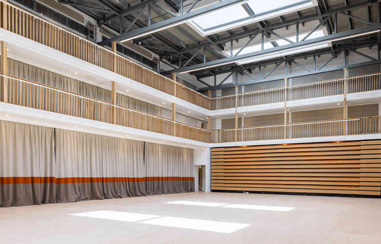 Kia Ora Studio © Verity Milligan