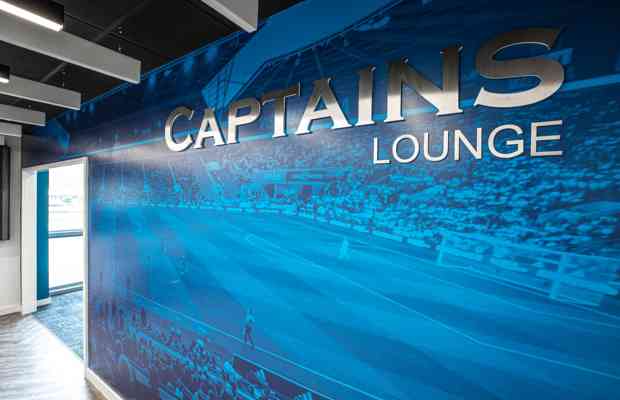 Captains Lounge 11 48628542773 O