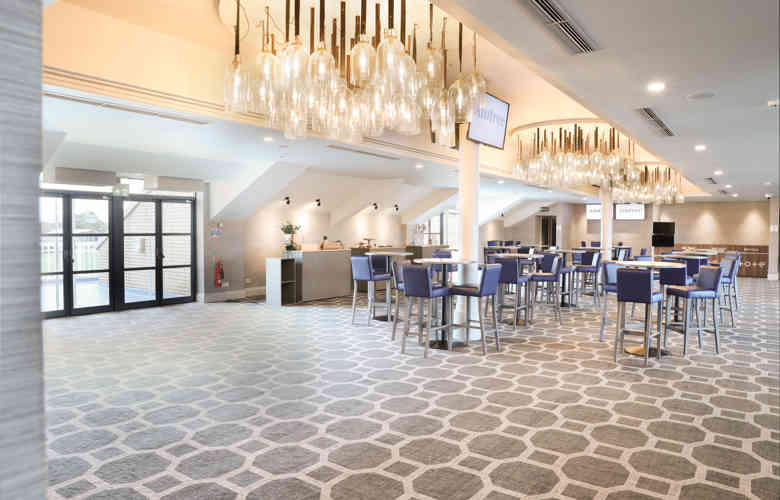 Jockeyclubaintreeracecourse 39