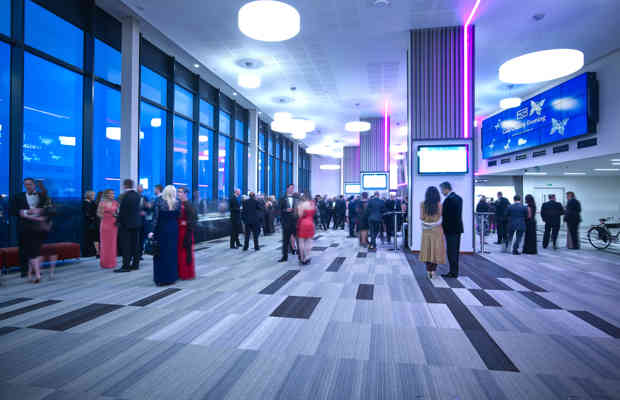 Vox Venue Interior Foyer 21©J11