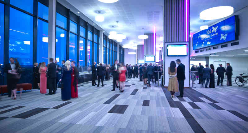Vox Venue Interior Foyer 21©J11