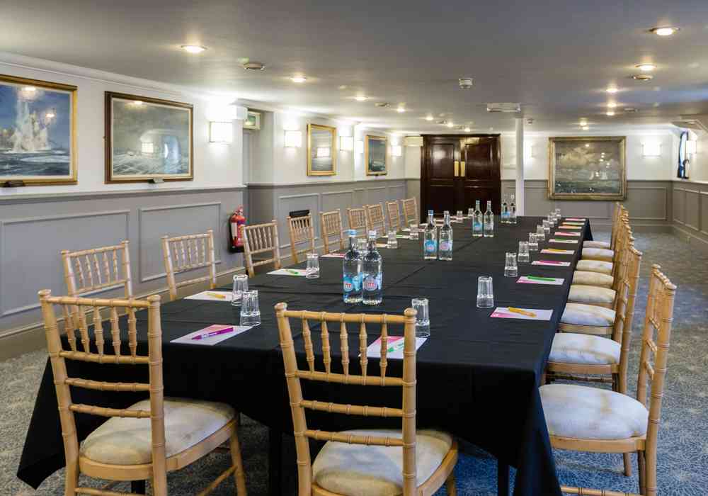 Morgan Giles Room Hms Belfast Meeting 46818184062 O