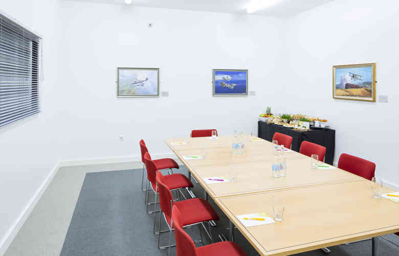 Meteor Room