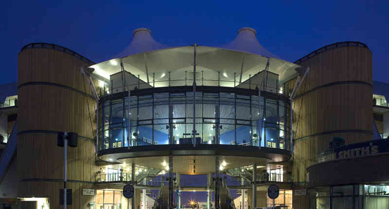 Aintree Racecourse 45923449674 O