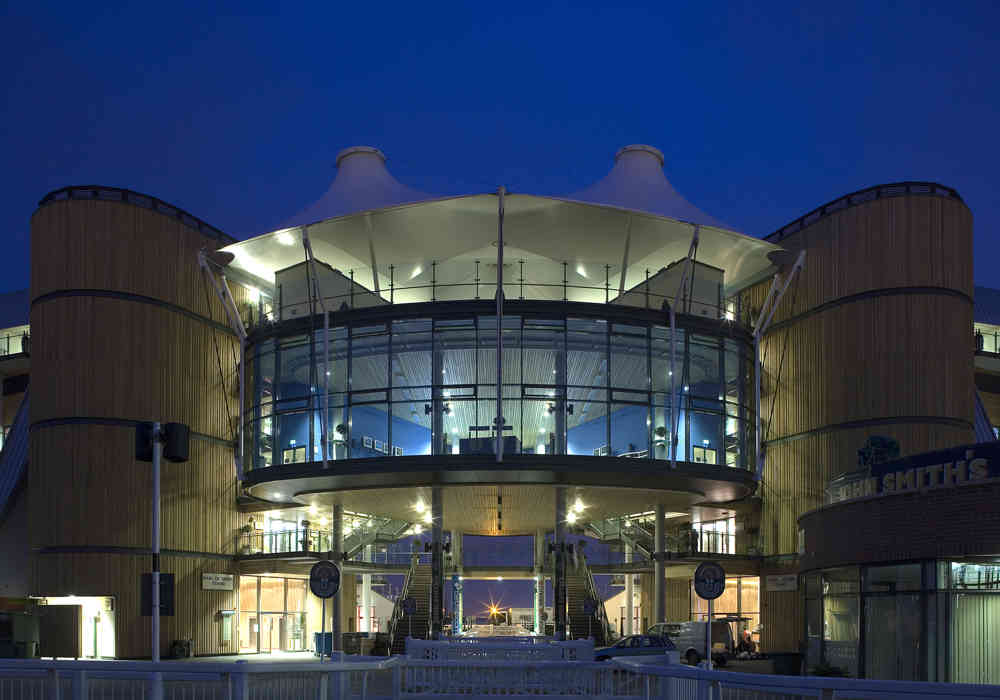 Aintree Racecourse 45923449674 O