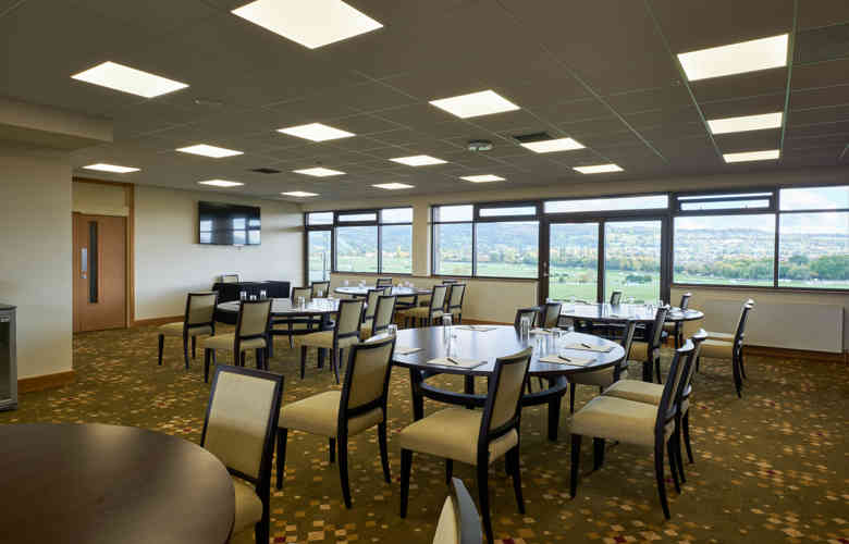Cheltenham Hattons Grace 19