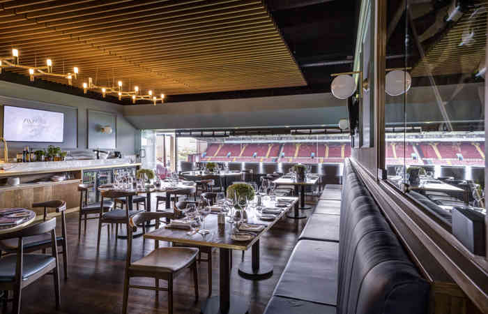Directors Club Villa Park 46837312091 O