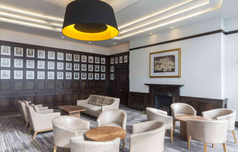 Council Room (2)