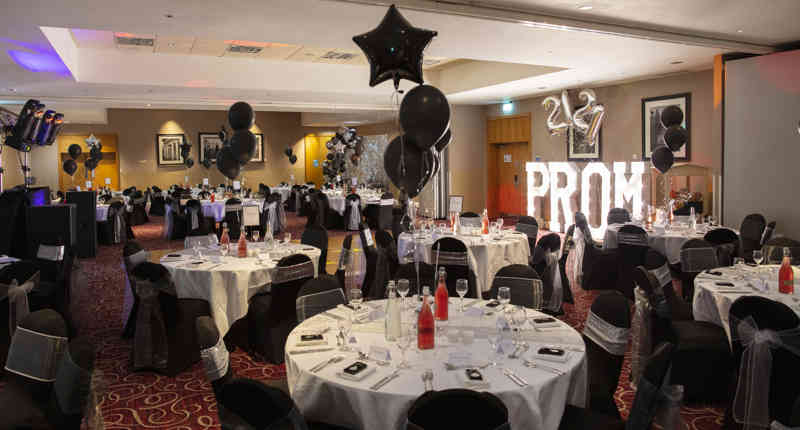 Eastwood Prom 0409