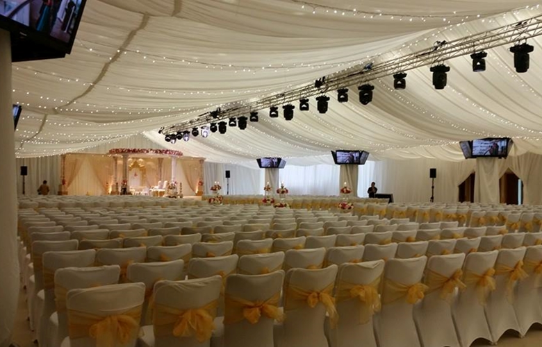 Oaks Hall1