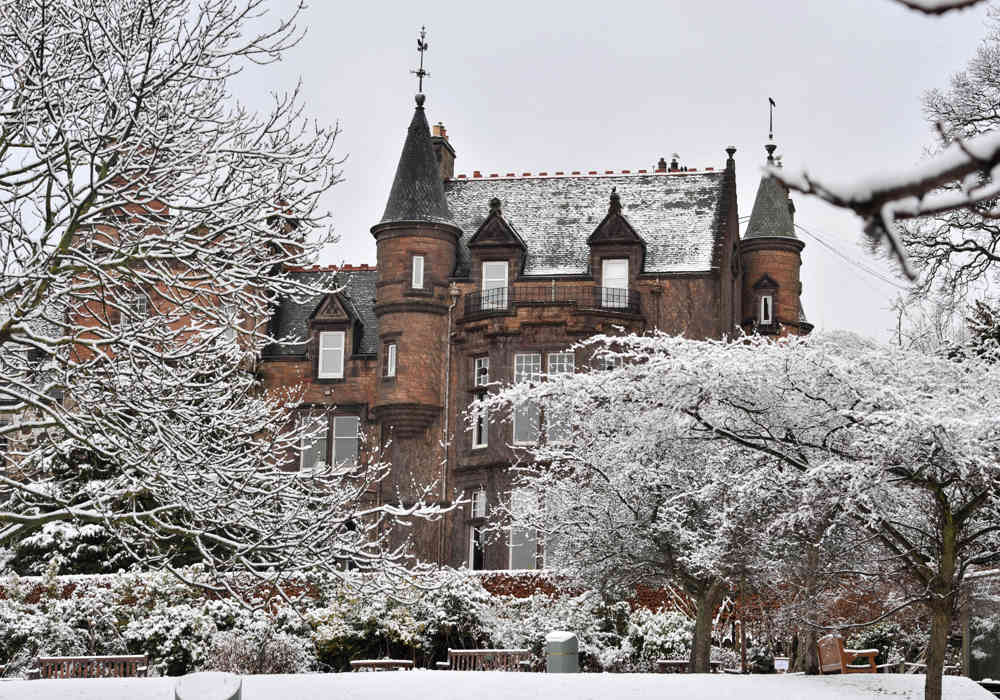 Edinburgh Zoo Mansion House Snow 45925971675 O