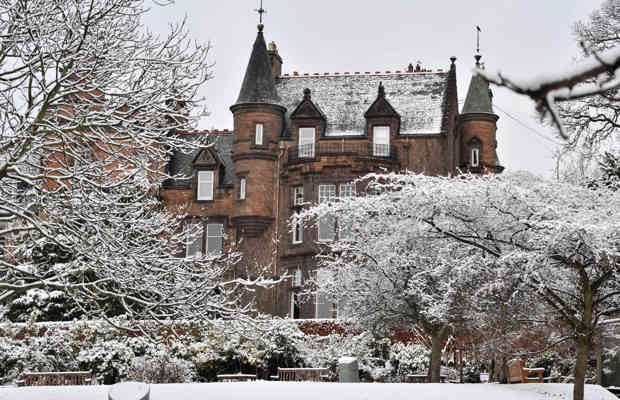 Edinburgh Zoo Mansion House Snow 45925971675 O