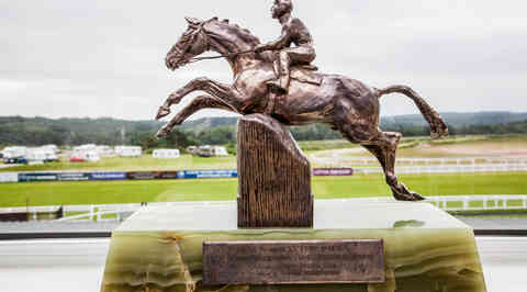 Exeter Racecourse Ce 41 46608192282 O