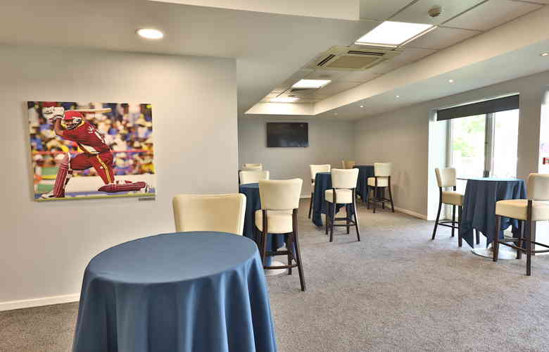 Legends Lounge 2