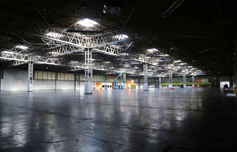 NEC, Hall 4 1