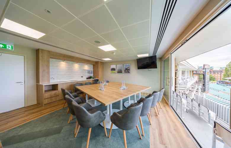 Bedser Suite For Lime 4